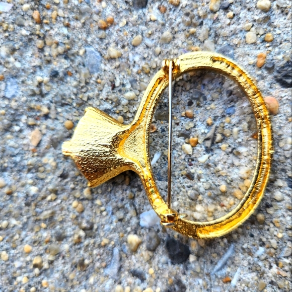 Vintage Sparkle Ring Brooch - Picture 2 of 2
